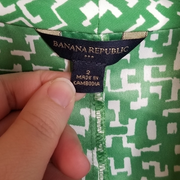 Banana‎ Republic Size 2 Green Sleeveless Cowl Neck Top - Picture 5 of 8